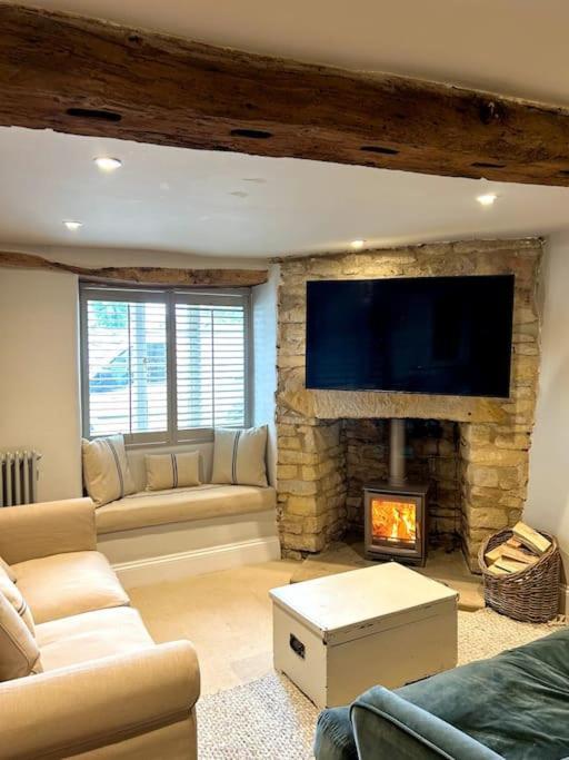 Cotswold Cottage- Central Witney Extérieur photo